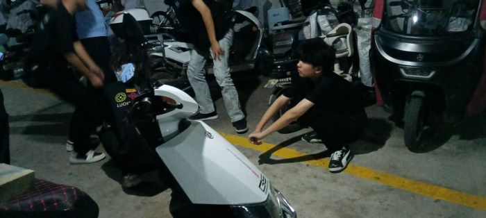 抓捕现场2.jpg